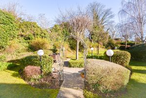 Photo 10- click for photo gallery